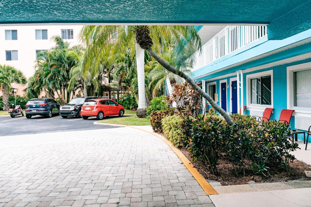 Bayside Inn And Marina Treasure Island Bagian luar foto