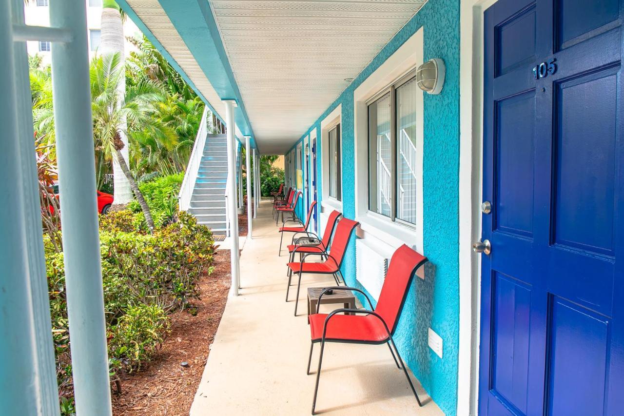 Bayside Inn And Marina Treasure Island Bagian luar foto