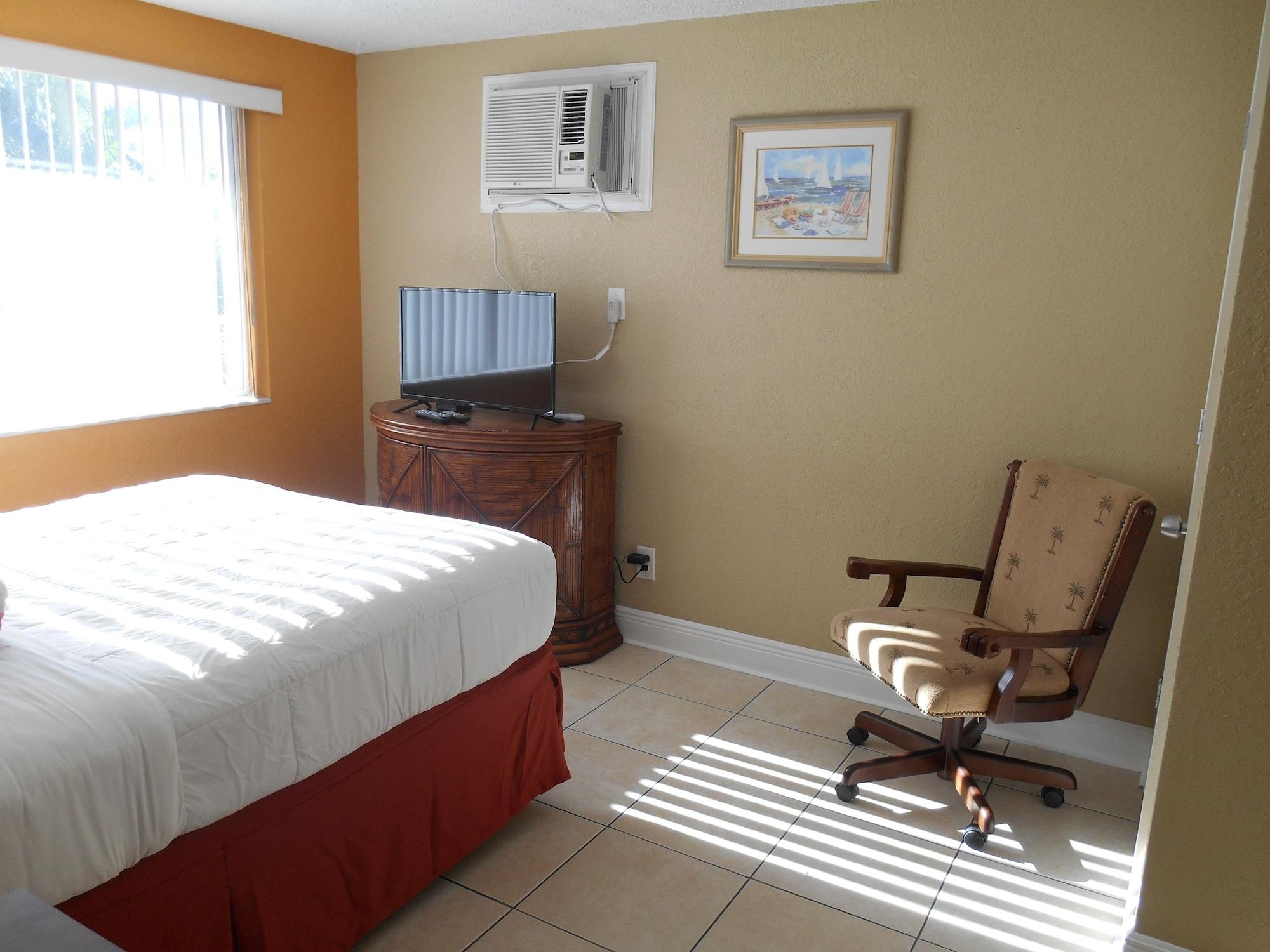 Bayside Inn And Marina Treasure Island Bagian luar foto