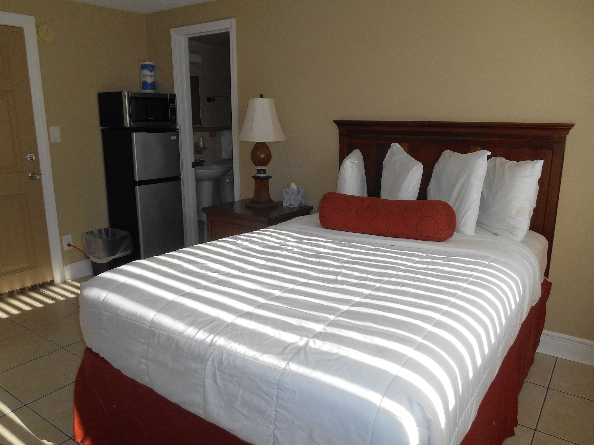 Bayside Inn And Marina Treasure Island Bagian luar foto