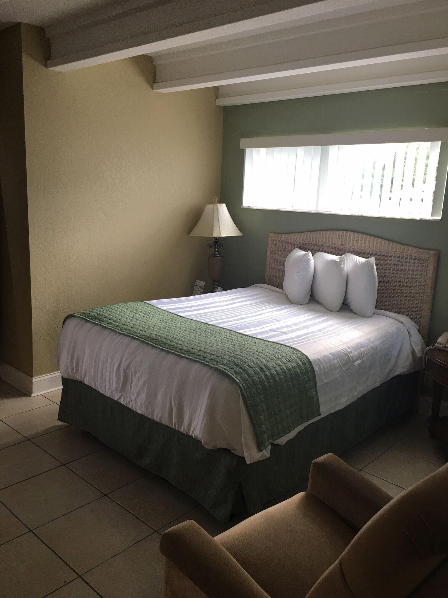 Bayside Inn And Marina Treasure Island Bagian luar foto