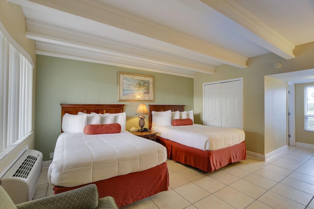 Bayside Inn And Marina Treasure Island Bagian luar foto